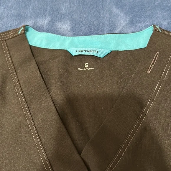 Scrub Top - Picture 2 of 6